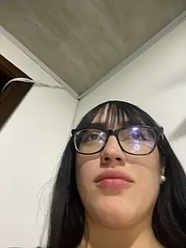 Snapshot of Melody_rousse_ chatting on March 20, 2025, 11:12 pm Melody rousse online show from March 20, 2025, 11:12 pm