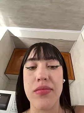 Snapshot of Melody_rousse_ chatting on March 22, 2025, 7:53 pm Melody rousse online show from March 22, 2025, 7:53 pm