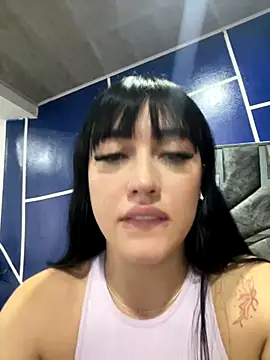 Snapshot of Melody_rousse_ chatting on October 1, 2025, 8:59 pm Melody rousse online show from October 1, 2025, 8:59 pm