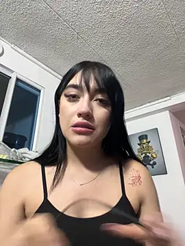 Snapshot of Melody_rousse_ chatting on October 25, 2025, 7:52 pm Melody rousse online show from October 25, 2025, 7:52 pm