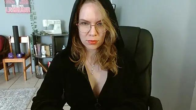 Snapshot of Chill_Billie chatting on June 1, 2026, 9:44 am Chill Billie online show from June 1, 2026, 9:44 am