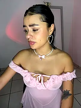 Snapshot of meli_ortiz_ chatting on September 25, 2025, 3:49 pm meli ortiz online show from September 25, 2025, 3:49 pm