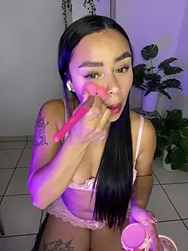 meli ortiz  online show from February 11, 2026, 2:22 pm