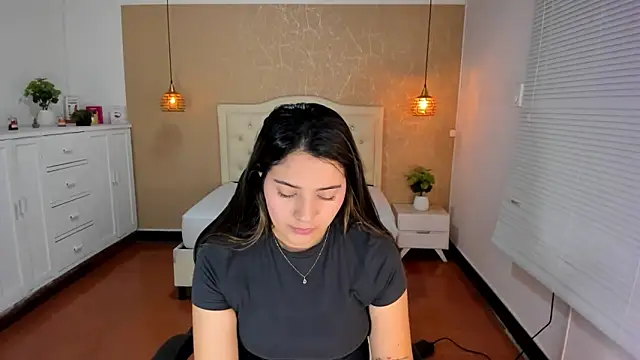 Hadley  online show from April 29, 2026, 2:59 am