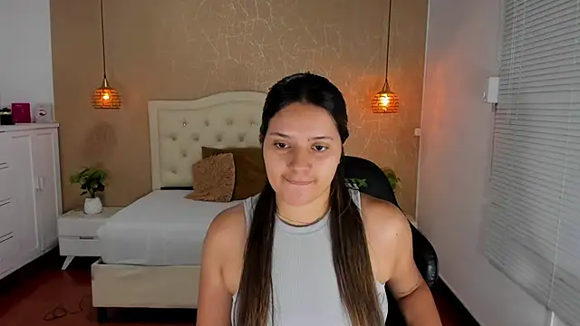 Hadley  online show from June 17, 2026, 3:09 am