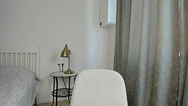 Snapshot of Hustle_Babyy chatting on March 16, 2025, 12:44 pm Hustle Babyy online show from March 16, 2025, 12:44 pm