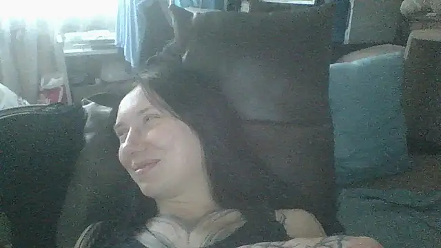 Snapshot of RussNocturnal chatting on July 10, 2026, 3:25 pm RussNocturnal online show from July 10, 2026, 3:25 pm