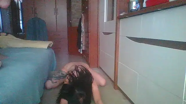 Snapshot of RussNocturnal chatting on July 31, 2026, 1:32 pm RussNocturnal online show from July 31, 2026, 1:32 pm