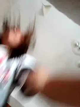 Snapshot of sexy_lady2 chatting on September 28, 2025, 4:45 pm sexy lady2 online show from September 28, 2025, 4:45 pm