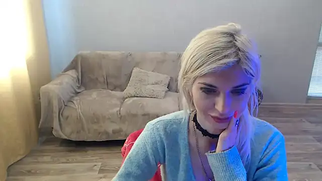SexyBeatriice online show from April 27, 2026, 7:39 am