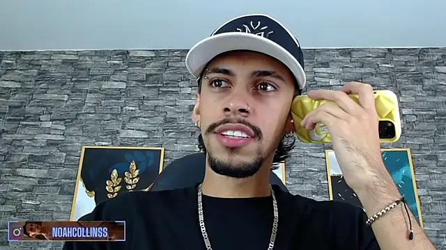 Snapshot of Sam_culhane chatting on January 28, 2025, 7:10 pm Sam culhane online show from January 28, 2025, 7:10 pm