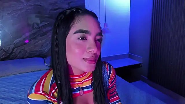 Snapshot of Estefy_gomez09 chatting on March 6, 2025, 3:35 am Estefy gomez09 online show from March 6, 2025, 3:35 am