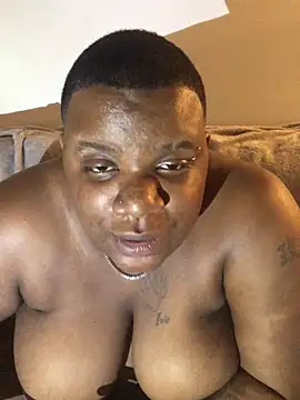 Snapshot of tiptrx chatting on January 31, 2025, 2:04 am tiptrx online show from January 31, 2025, 2:04 am