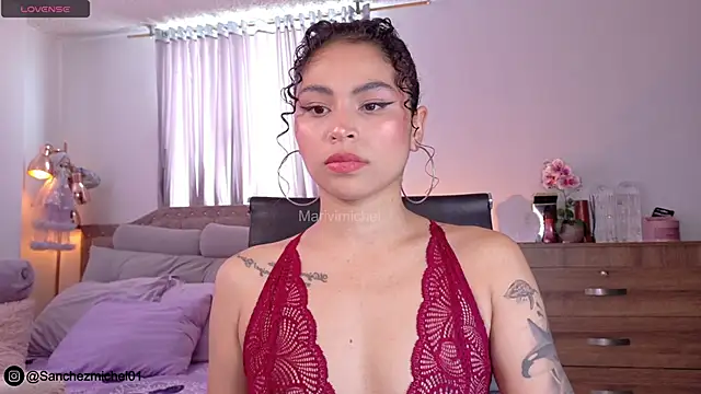 Snapshot of Marivimichel1 chatting on October 14, 2025, 7:03 pm Marivimichel1 online show from October 14, 2025, 7:03 pm