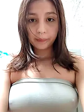 Maiden-Hot online show from May 12, 2026, 8:06 pm