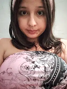 Maiden-Hot online show from June 25, 2026, 6:40 am