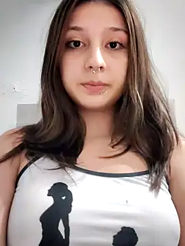 Maiden-Hot online show from July 2, 2026, 12:43 am