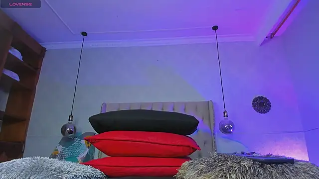 amanda29 online show from February 6, 2026, 7:06 pm