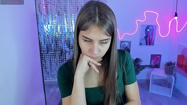 Snapshot of CharmBianca chatting on February 15, 2025, 7:27 am CharmBianca online show from February 15, 2025, 7:27 am