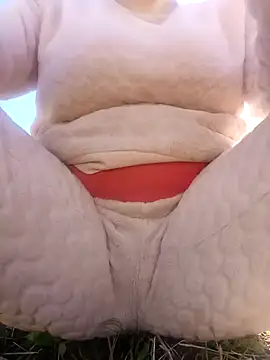 Snapshot of pora-34 chatting on February 1, 2025, 11:10 am pora-34 online show from February 1, 2025, 11:10 am