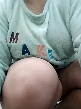 Snapshot of pora-34 chatting on February 20, 2025, 5:07 pm pora-34 online show from February 20, 2025, 5:07 pm