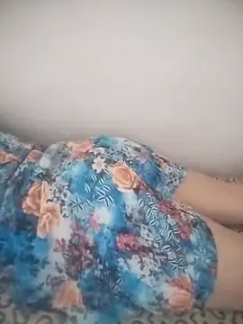 Snapshot of pora-34 chatting on October 13, 2025, 2:06 pm pora-34 online show from October 13, 2025, 2:06 pm