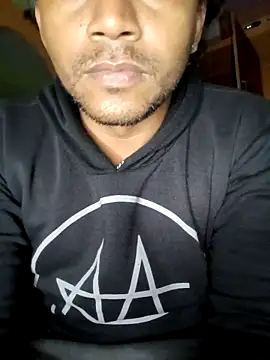 bigcock thick online show from January 17, 2026, 4:22 pm