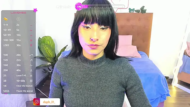 palmerfox tay online show from February 7, 2025, 7:17 pm