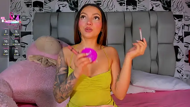 LucyRosse online show from October 3, 2025, 11:07 am