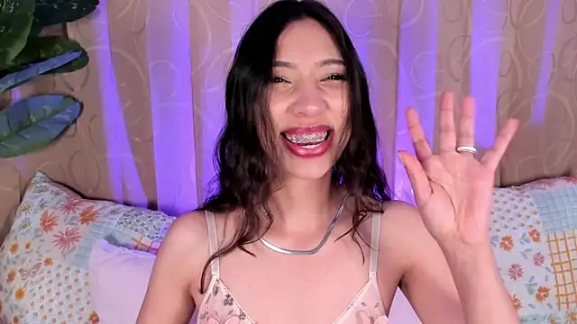 Snapshot of Miss_veronicaa2 chatting on June 22, 2026, 1:19 pm Miss veronicaa2 online show from June 22, 2026, 1:19 pm