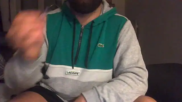 Snapshot of Zer_oki chatting on November 11, 2025, 7:25 pm Zer oki online show from November 11, 2025, 7:25 pm