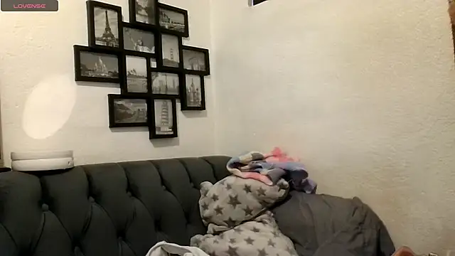 Snapshot of MirandaLatinaLovely chatting on June 14, 2026, 5:15 pm MirandaLatinaLovely online show from June 14, 2026, 5:15 pm