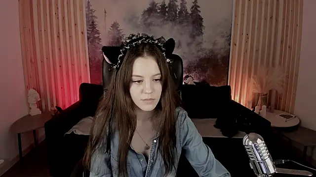 MilaStoyne online show from February 12, 2025, 8:59 am