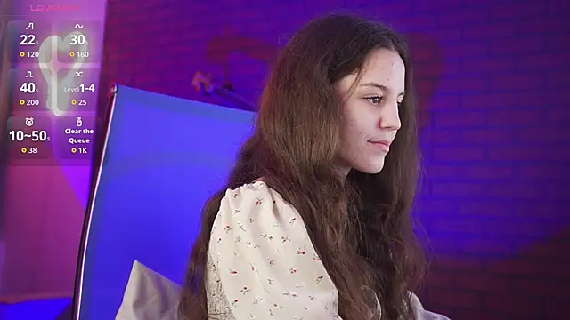 MilaStoyne online show from November 10, 2025, 6:34 am