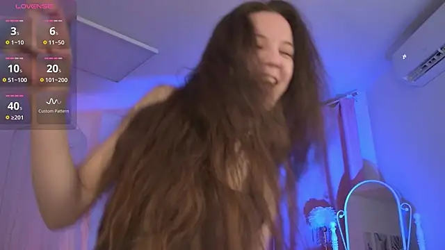 MilaStoyne online show from December 5, 2025, 6:22 am