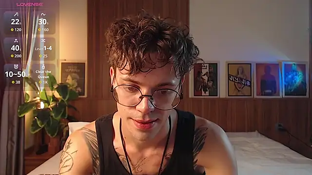 Snapshot of William_Henry_ chatting on May 31, 2026, 1:51 pm William Henry online show from May 31, 2026, 1:51 pm