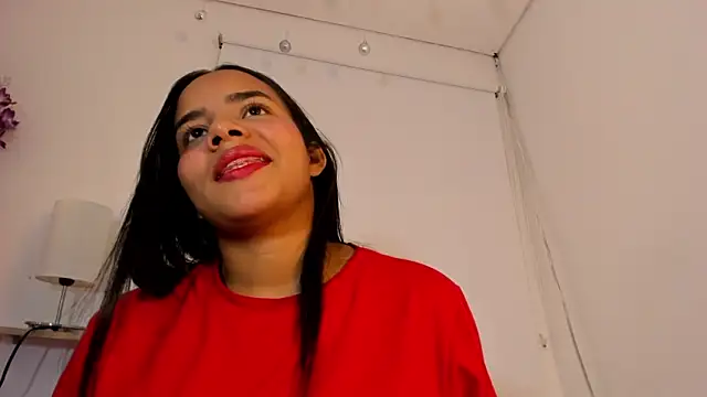 Roxy Stonee online show from December 4, 2025, 7:22 pm