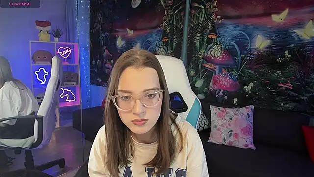 Snapshot of kaisajenner chatting on February 3, 2025, 10:21 pm kaisajenner online show from February 3, 2025, 10:21 pm