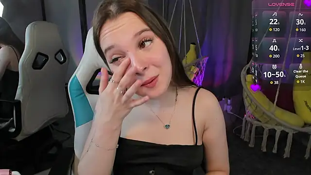 kaisajenner online show from February 12, 2026, 9:26 am