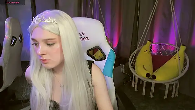 kaisajenner online show from March 5, 2026, 10:44 am