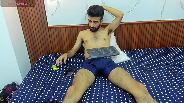 Arah issaa online show from February 19, 2025, 4:44 pm