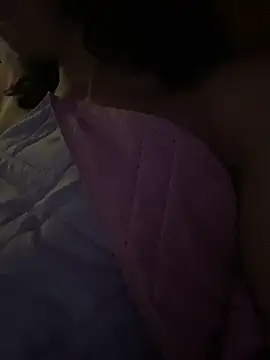 Snapshot of allicemackenzie chatting on October 3, 2025, 7:27 am allicemackenzie online show from October 3, 2025, 7:27 am