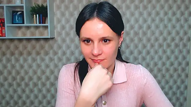 Snapshot of ValeriaHeart_ chatting on March 8, 2025, 5:11 pm ValeriaHeart online show from March 8, 2025, 5:11 pm