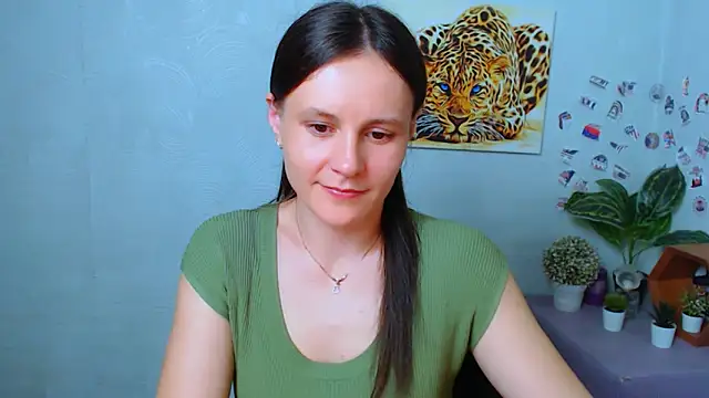 Snapshot of ValeriaHeart_ chatting on March 3, 2026, 2:01 pm ValeriaHeart online show from March 3, 2026, 2:01 pm