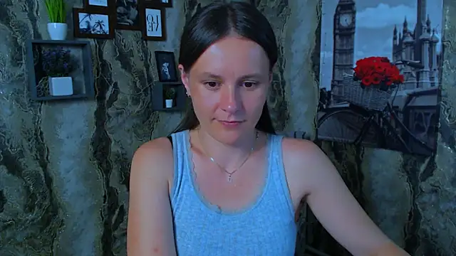 Snapshot of ValeriaHeart_ chatting on May 27, 2026, 1:41 pm ValeriaHeart online show from May 27, 2026, 1:41 pm