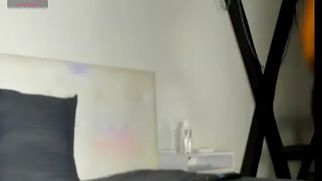 Snapshot of michell78sexy chatting on February 11, 2025, 3:08 am michell78sexy online show from February 11, 2025, 3:08 am