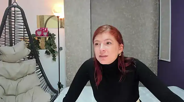 FelicitaSweet online show from February 20, 2025, 8:03 pm