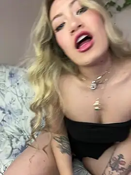 Snapshot of Lally_Valencia__ chatting on February 22, 2025, 1:22 am Lally Valencia online show from February 22, 2025, 1:22 am