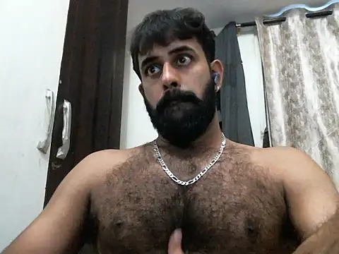 indianhairybull online show from April 24, 2026, 12:18 pm