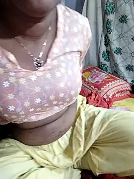 monekhan123 online show from February 5, 2025, 11:44 am